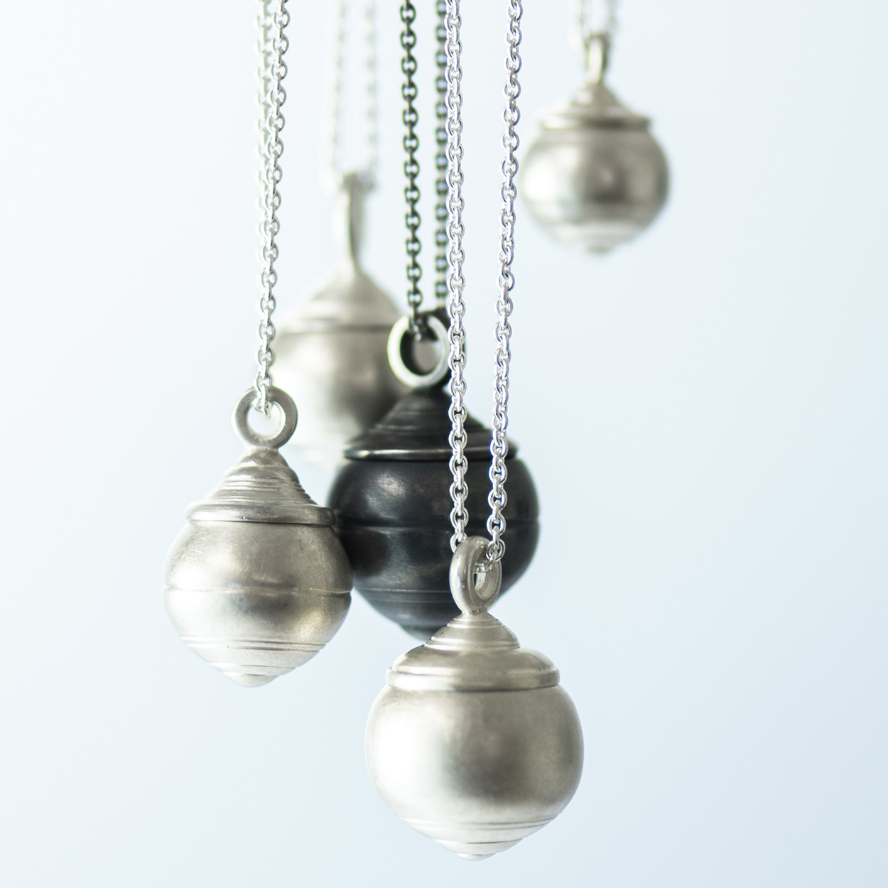 Bombetten Schmuckdesign